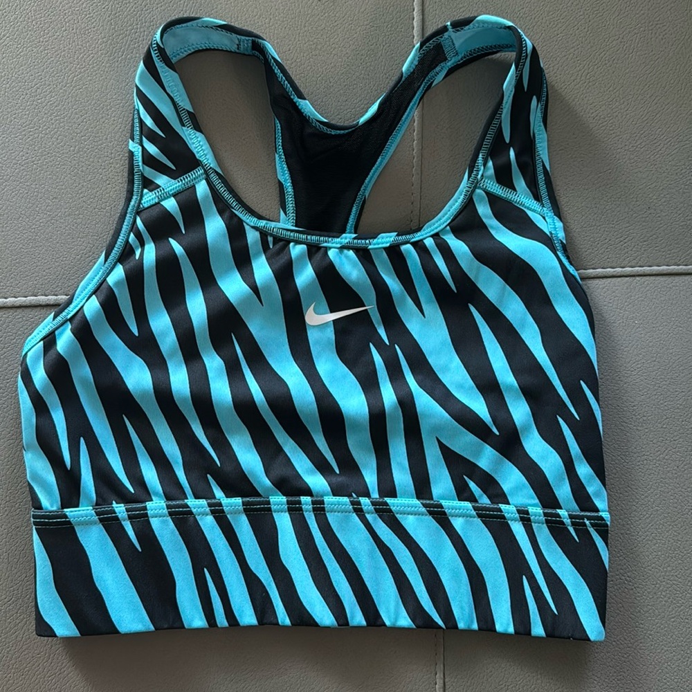 Nike Dri-Fit Women’s Sports Bra